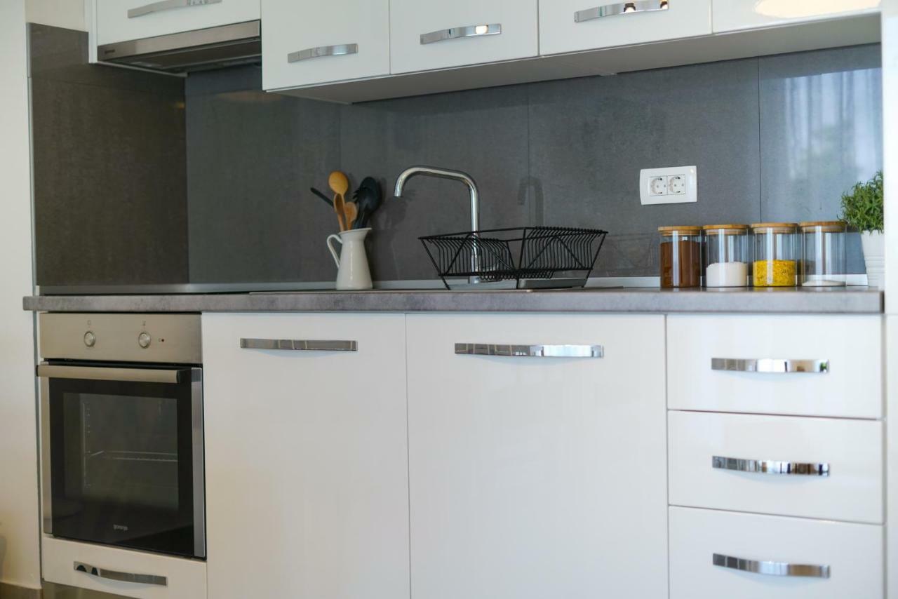 Apartman Reno 扎达尔 外观 照片